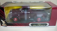 ROAD SIGNATURE 1/18:  Ford F-100 Pick Up (1953), Metallmodell in OVP -TOP!