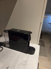 Kapselmaschine Nespresso Essenza Mini zu Verkaufen Top Zustand