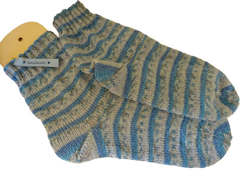 Sehr schöne handgestrickte