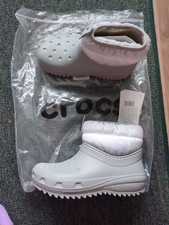 Crocs, classic neo puff shorty