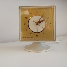 General Electric Wecker Tisch Uhr Retro 70er Jahre, Tulpenfuß, funktionsfähig