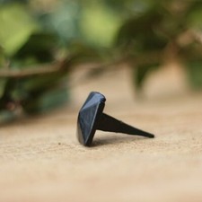 Ziernagel viereckig - Antike Nägel geschmiedet - Nagel schmiedeeisen Nagel