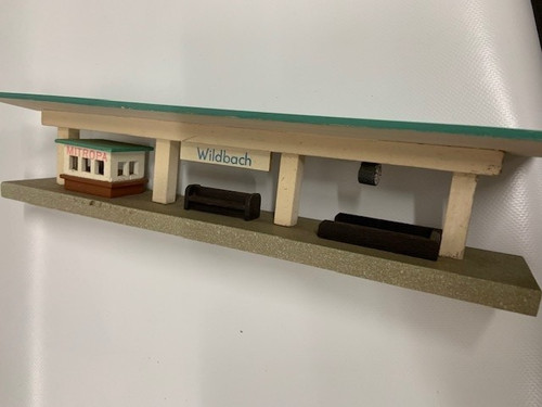 Bahnsteige aus holz - bahnsteige,