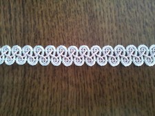 185 cm alte weiß/rosa Tresse Mittelalter-/Posamentenborte Bordüre ca. 1,7 cm br