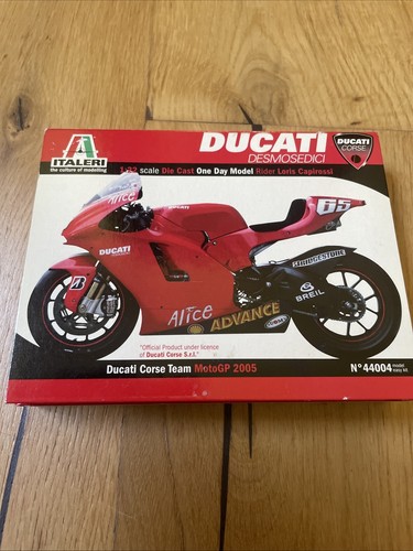 Italeri ducati desmosedici - ducati,