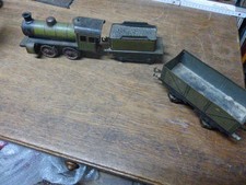 Bing Aufzug Blech Lok/Tender/Anhänger + Bahnhof Fa ?