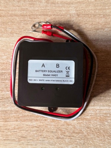 Solar batterie balancer - solar,