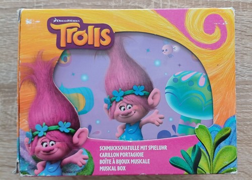 Gefüllte schmuckschatulle mit - schmuckschatulle,