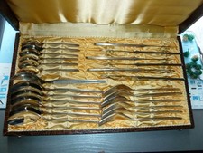 Besteckkasten 25 teilg. Edelstahl, DDR Erzeugnis, Auer Besteck und Silberwaren