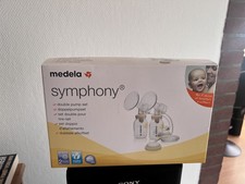 NEU Medela Symphony Doppelpump Set , Stark Reduziert Aufgrund Kartonschaden , 