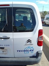 8703E4 RECHTE HINTERE TÜR /