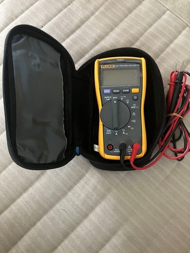 Fluke 117 true - 117, multimeter