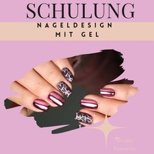 Schulung Nageldesign mit Gel