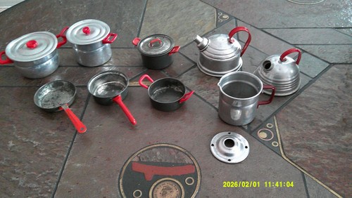 Puppengeschirr alt alu - x,