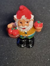 Ü-Ei Figuren Blumentopfzwerge durch die Jahreszeiten