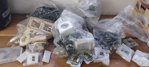 Konvolut steckdosen und - konvolut,