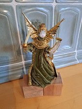 Schöner Koestel Engel