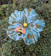 Blüte mit biene keramik - blüte,