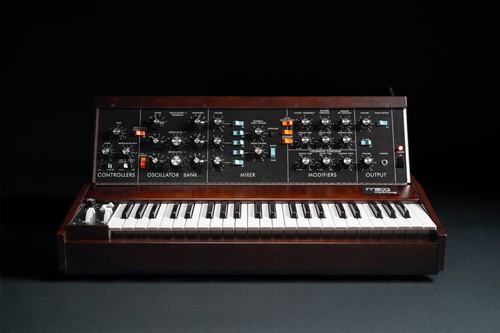 Moog minimoog model reissue - moog,