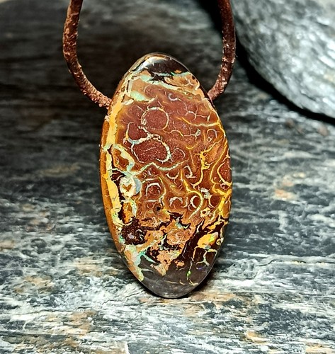 Boulder opal anhänger - boulder,