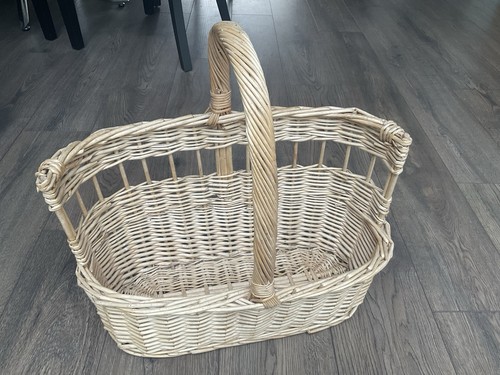 Vintage korb weinträger - vintage,