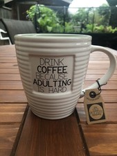 the old pottery company Tasse