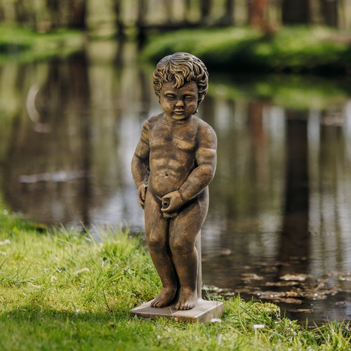 Manneken pis mit wasserlauf - manneken,