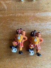 Original Variante hellbraune und dunkelbraune Haare Leo Libero Dribbel Boy