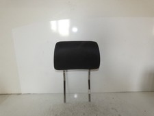 Kopfstütze vorn rechts  Audi