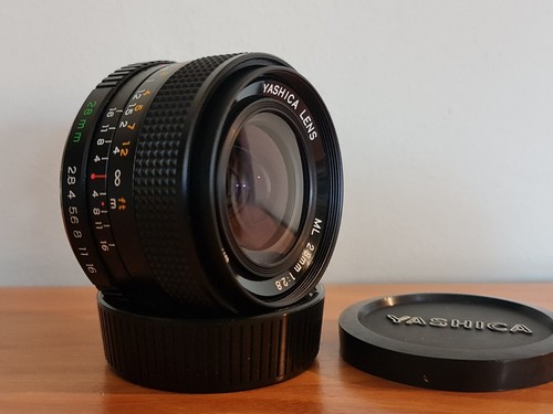 Top neuwertig yashica 28mm - top,