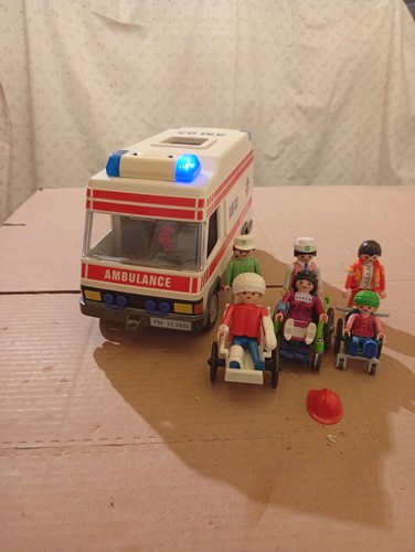 Playmobil 3925 krankenwagen - playmobil,