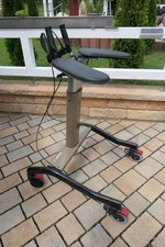 Stützrollator hydraulischer Höhenverstellung aus der Reha