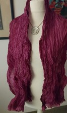 Damen Seiden Crincle Tuch Schal Boutique Designer Unikat Beere Gr 85X155cm