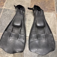 Espadon Beuchat Flipper 42/44