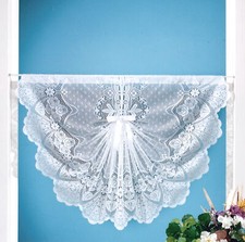 heimtexland ® Scheibengardine weiß Schwalbenschwanz Muschelbogen Gardine Typ41