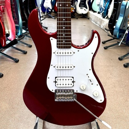 Yamaha pacifica 012 gitarre - pacifica,
