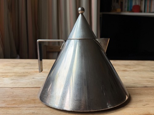 Alessi conico wasserkocher - il,