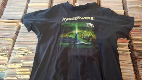 Moontowers shirt doom - t,