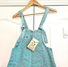 Lucy yak size xs short - &,