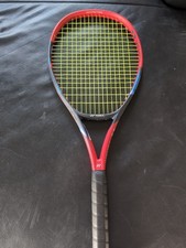 Yonex VCORE 100 – Rot/Blau