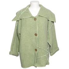 Marc Abbas, Strickjacke