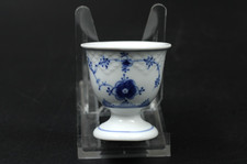 B&G Bing & Grondahl Strohblume Bla Malet Eierbecher aus Porzellan H 5,5 cm