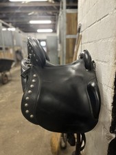 Ibero Sattel Amazona Comfort 17,5" + Zubehör gebraucht 