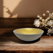 Betonschale Gold –