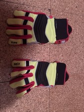Feuerwehr Handschuhe