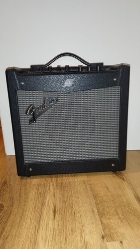 Fender mustang 2 - fender, 1