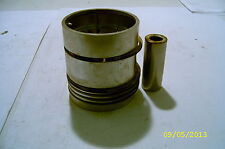 6637 IHC Case Kolben 0892300