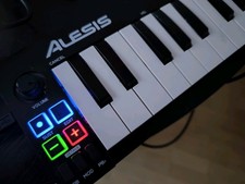 Verkaufe Meinen Alesis Qmini