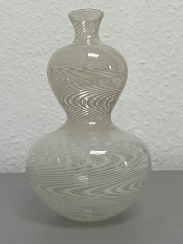 Mundgeblasene vase von hubert - von,