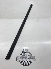 Abdichtung Schachtleiste Mercedes W123 W126 1267250365 NOS 